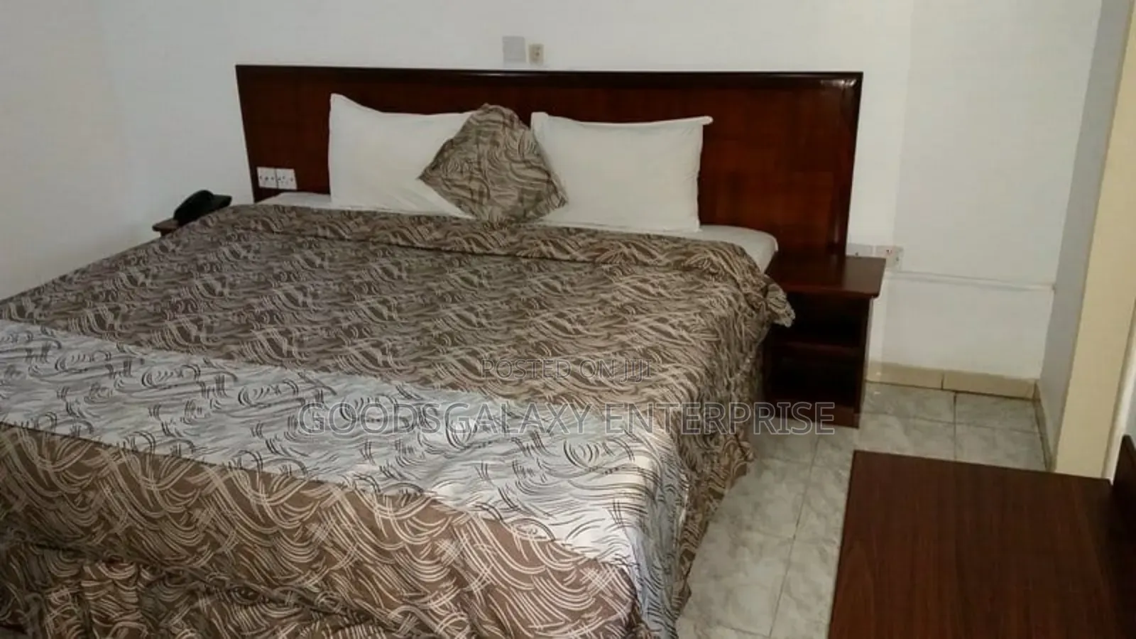 104 Rooms Beautiful Property With Conference Rooms for Sale