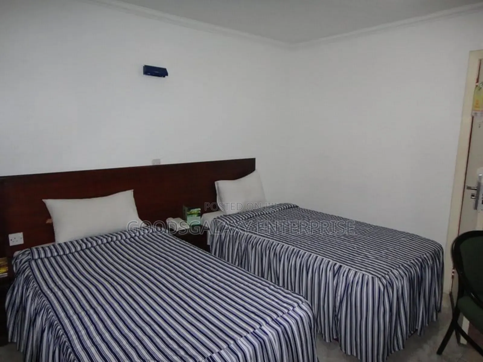 104 Rooms Beautiful Property With Conference Rooms for Sale