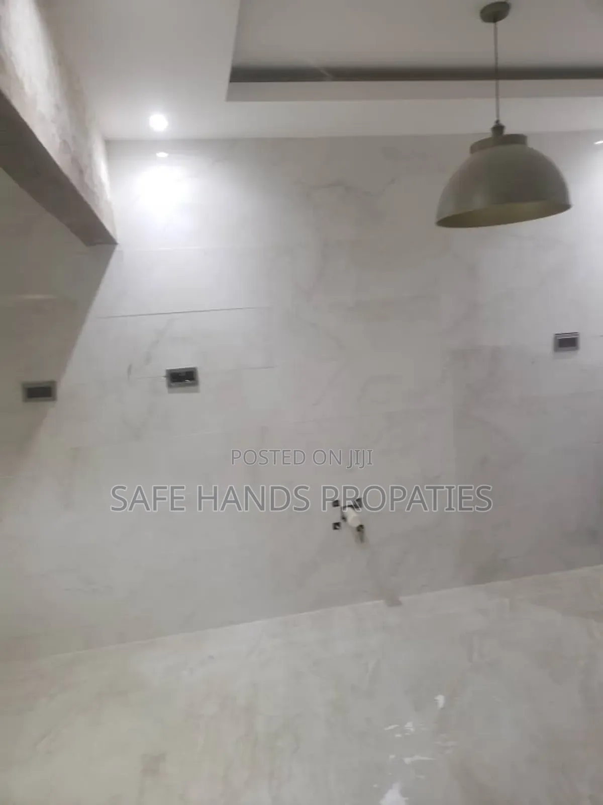 4bdrm House in Accra Metropolitan for rent