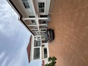 1bdrm Apartment in Mr Justice Estate, Top Base for rent