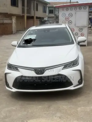 Toyota Corolla 2020 White