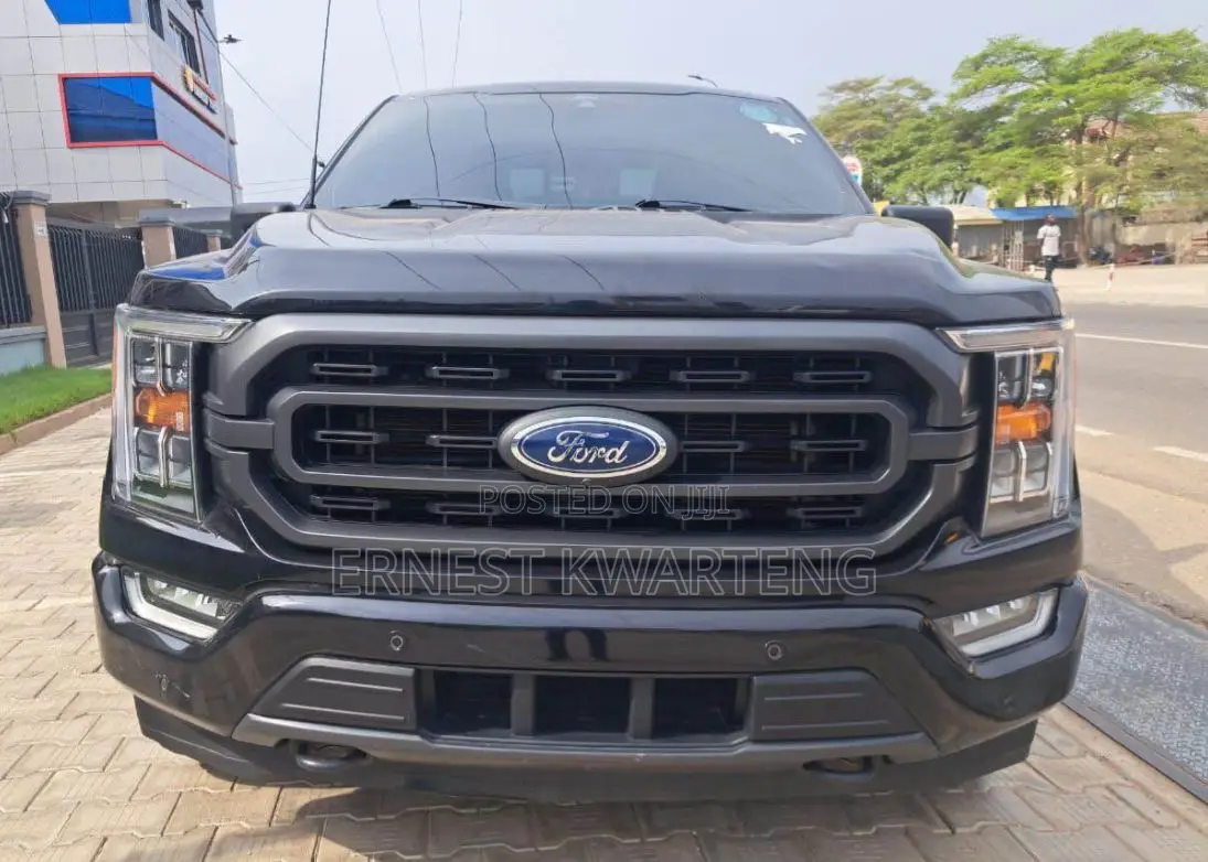 Ford F-150 XLT 2022 Black