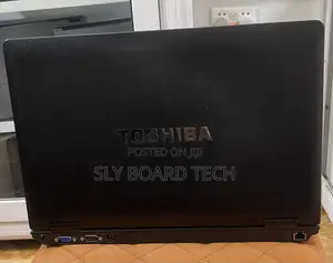 Laptop Toshiba Tecra A11 4GB Intel Core i5 HDD 500GB