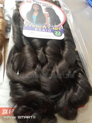 22" Freetress French Curl (4x) Hair Extension