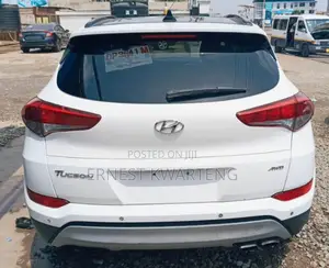 Hyundai Tucson 2018 White