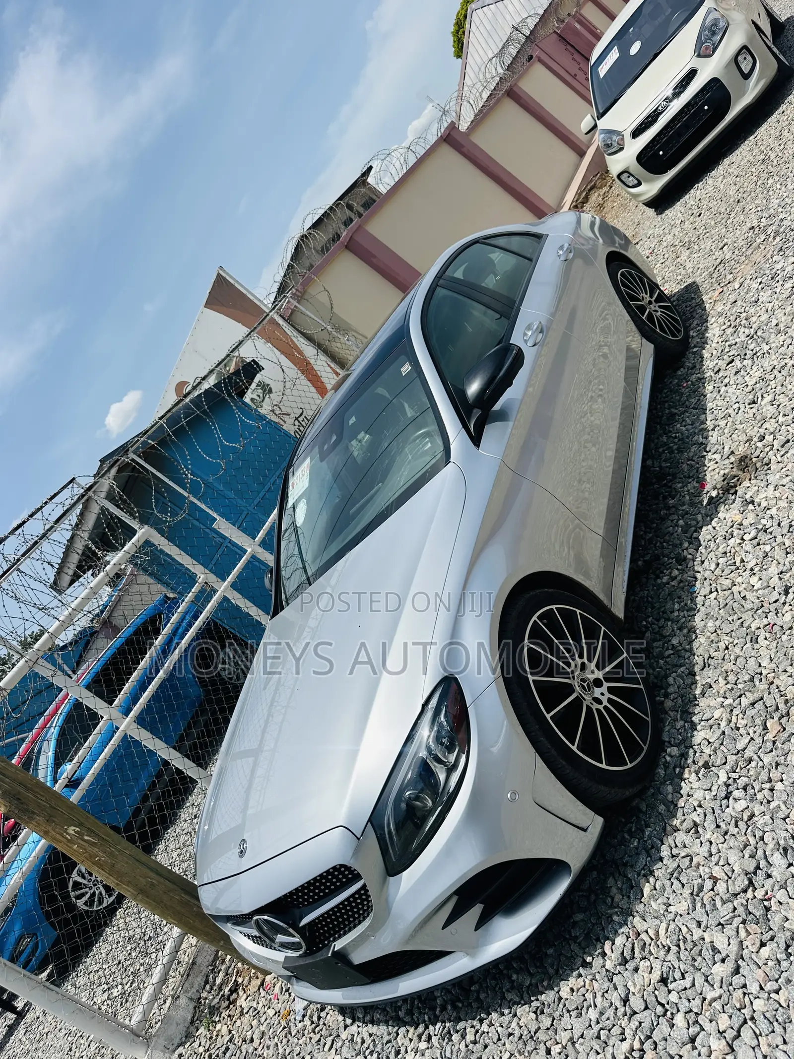 Mercedes-Benz C300 2020 Silver