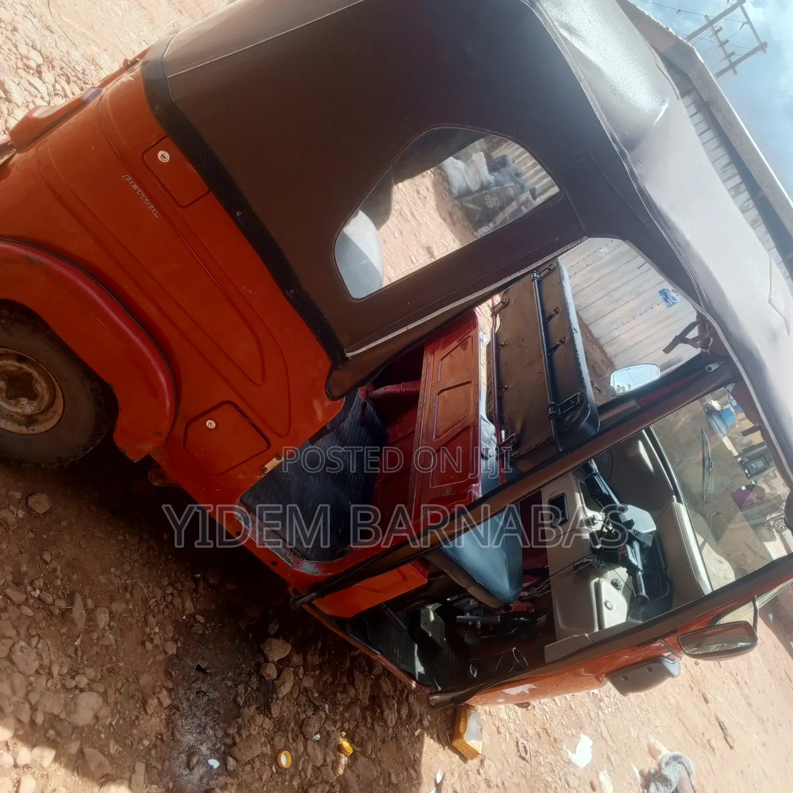 Bajaj RE 2024 Red