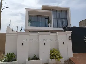 Furnished 5bdrm Mansion in School Junction for sale