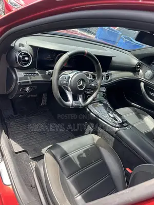 Mercedes-Benz E63 2022 Red