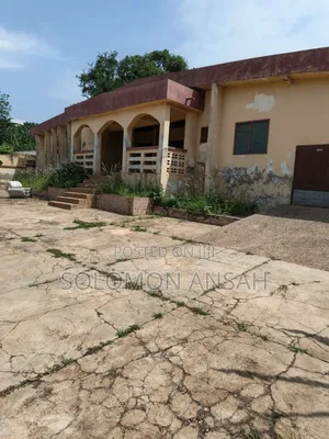 5bdrm House in Free Will Agency, Kumasi Metropolitan for sale