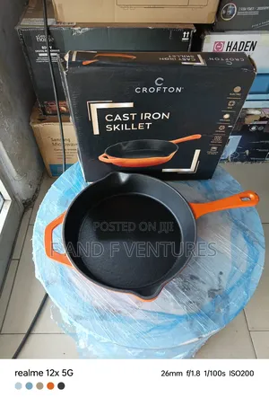 Cast Iron Frying Pan- Uk