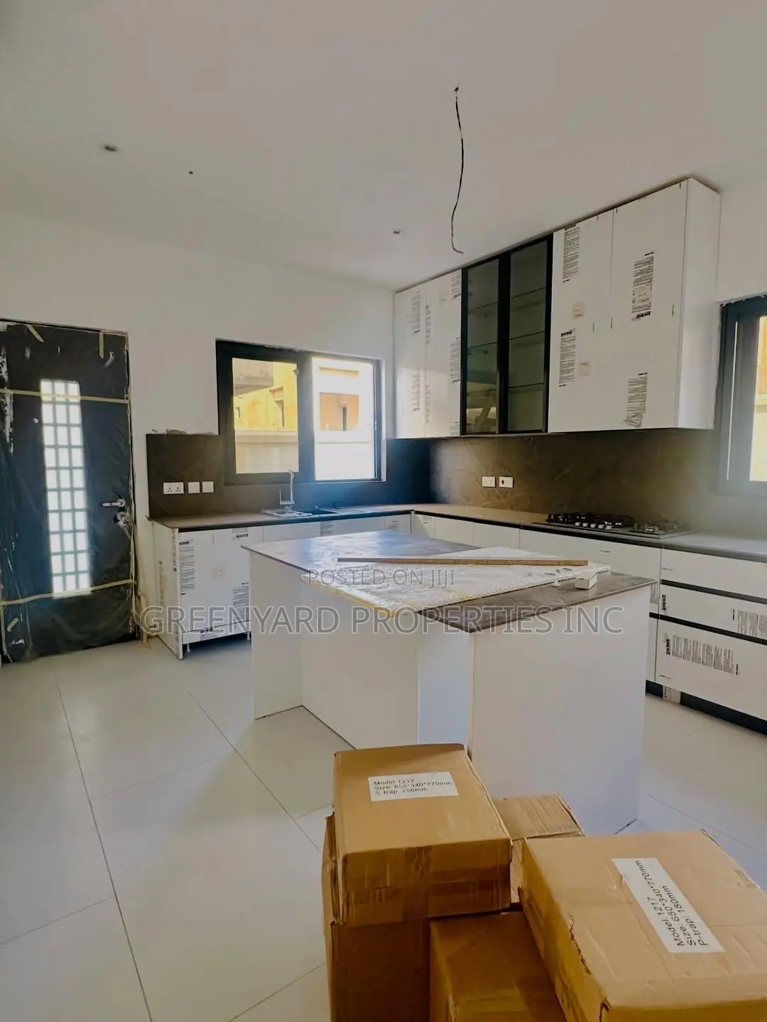 4bdrm House in Adjiringanor, East Legon for sale