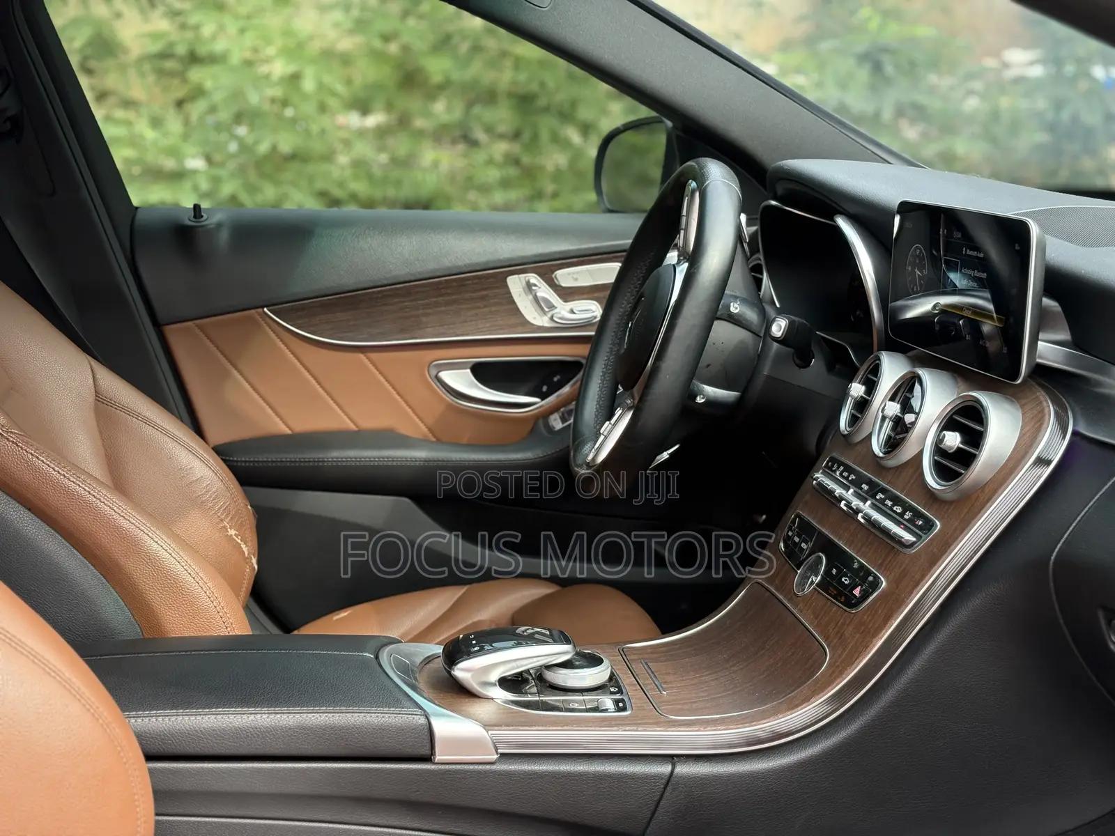 Mercedes-Benz C300 2020 Brown