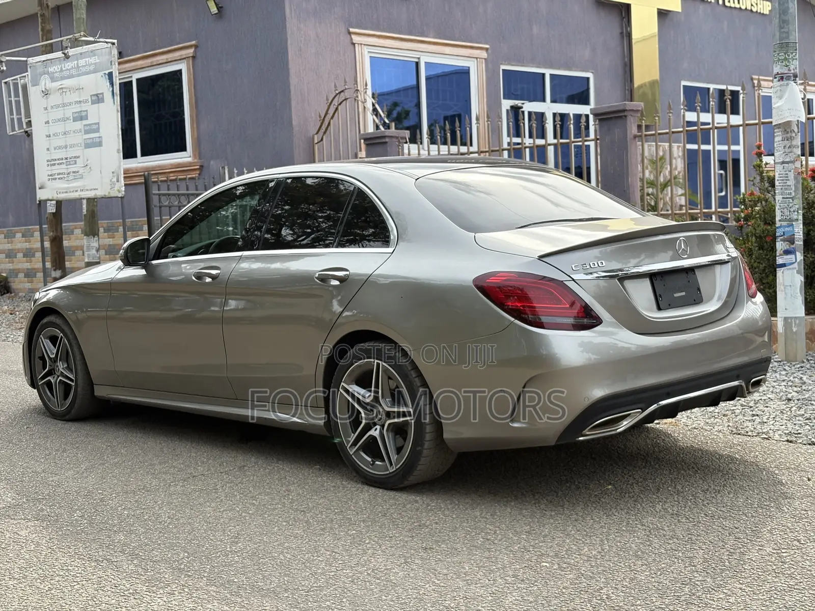 Mercedes-Benz C300 2020 Brown