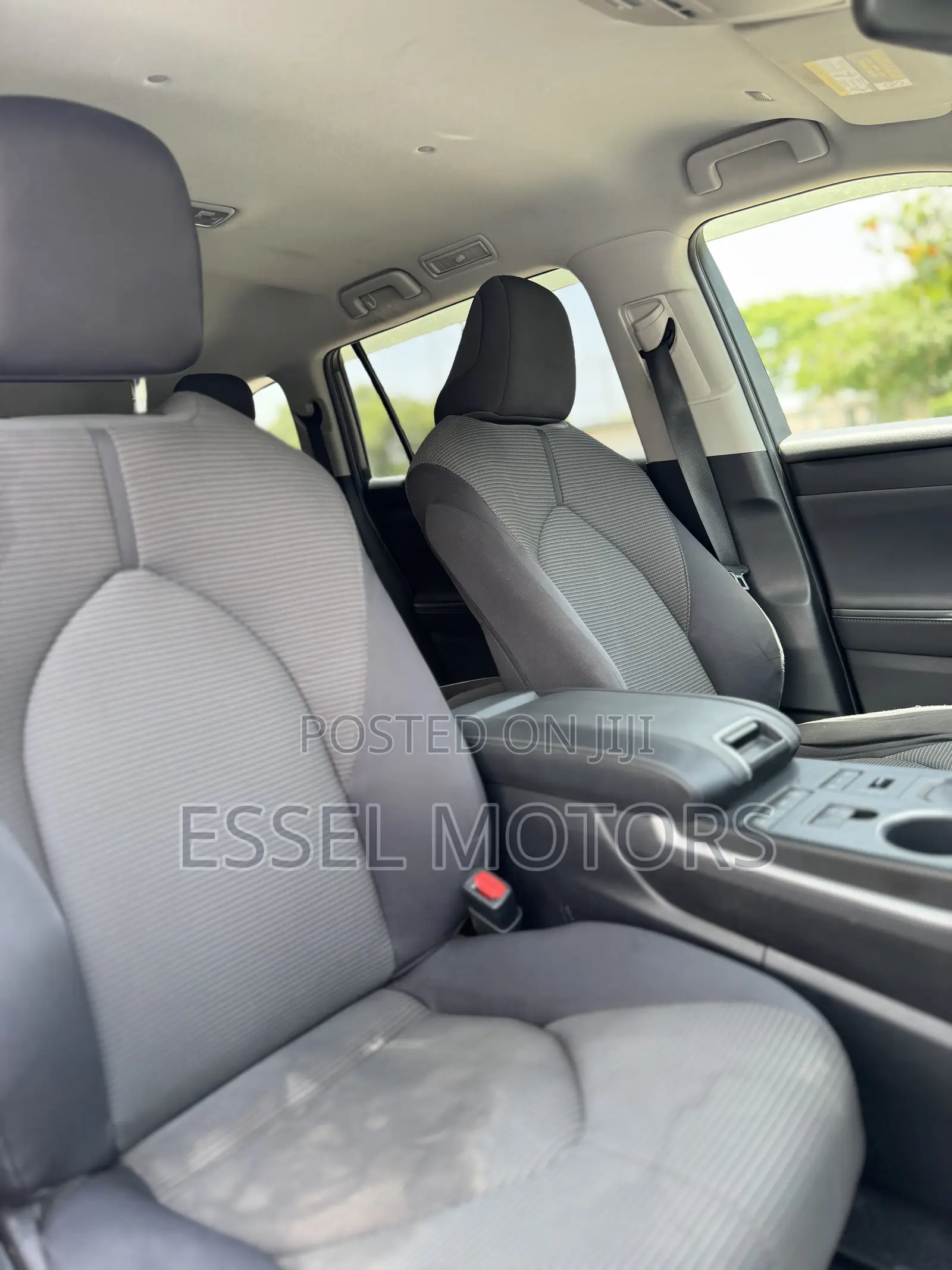 Toyota Highlander LE AWD 2020 Gray