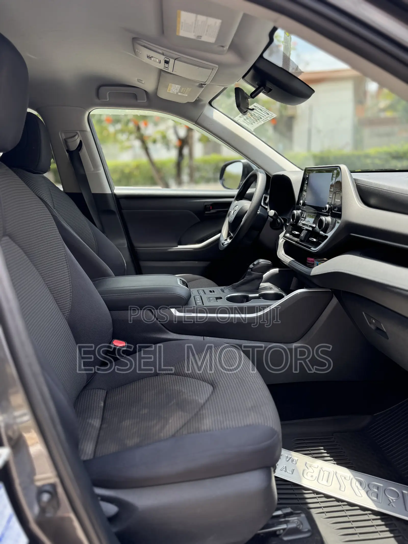 Toyota Highlander LE AWD 2020 Gray