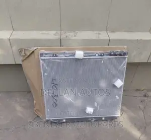 Toyota Land Cruiser Lc300 Radiator Tank