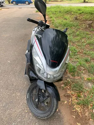 Honda 2021 Black