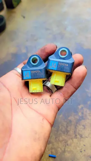 2019-2025 Toyota Rav4 Impact Sensor( Part Number 89173-39060)