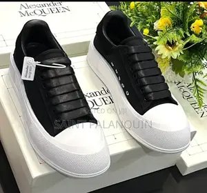 Alexander McQueen Deck Lace Up