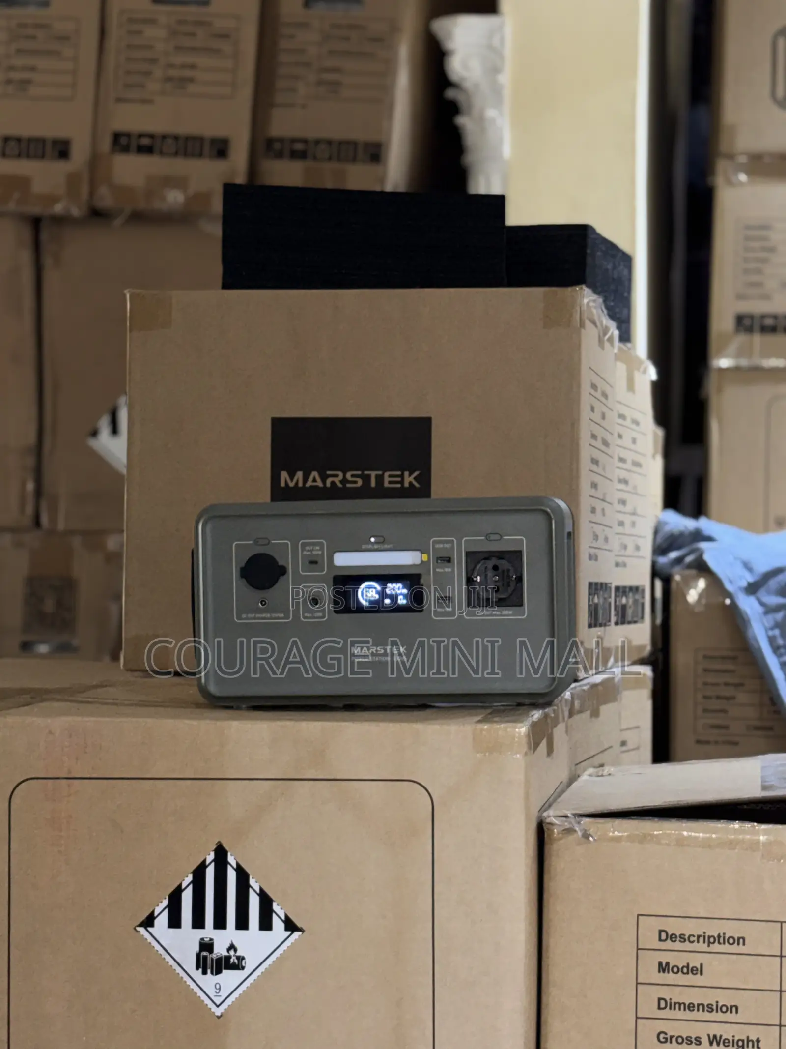 300w Portable Power Station With Solar Panel