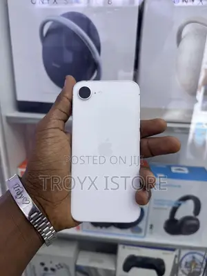 Apple iPhone 16e 128 GB White