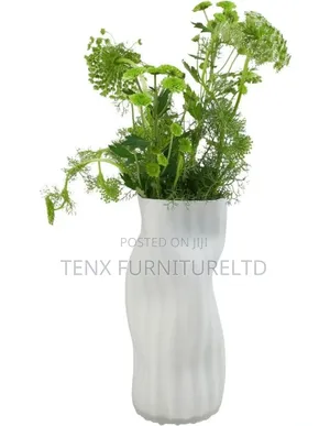 Vase (Glass) Only