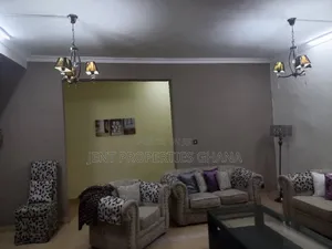 5bdrm House in Dzorwulu for sale