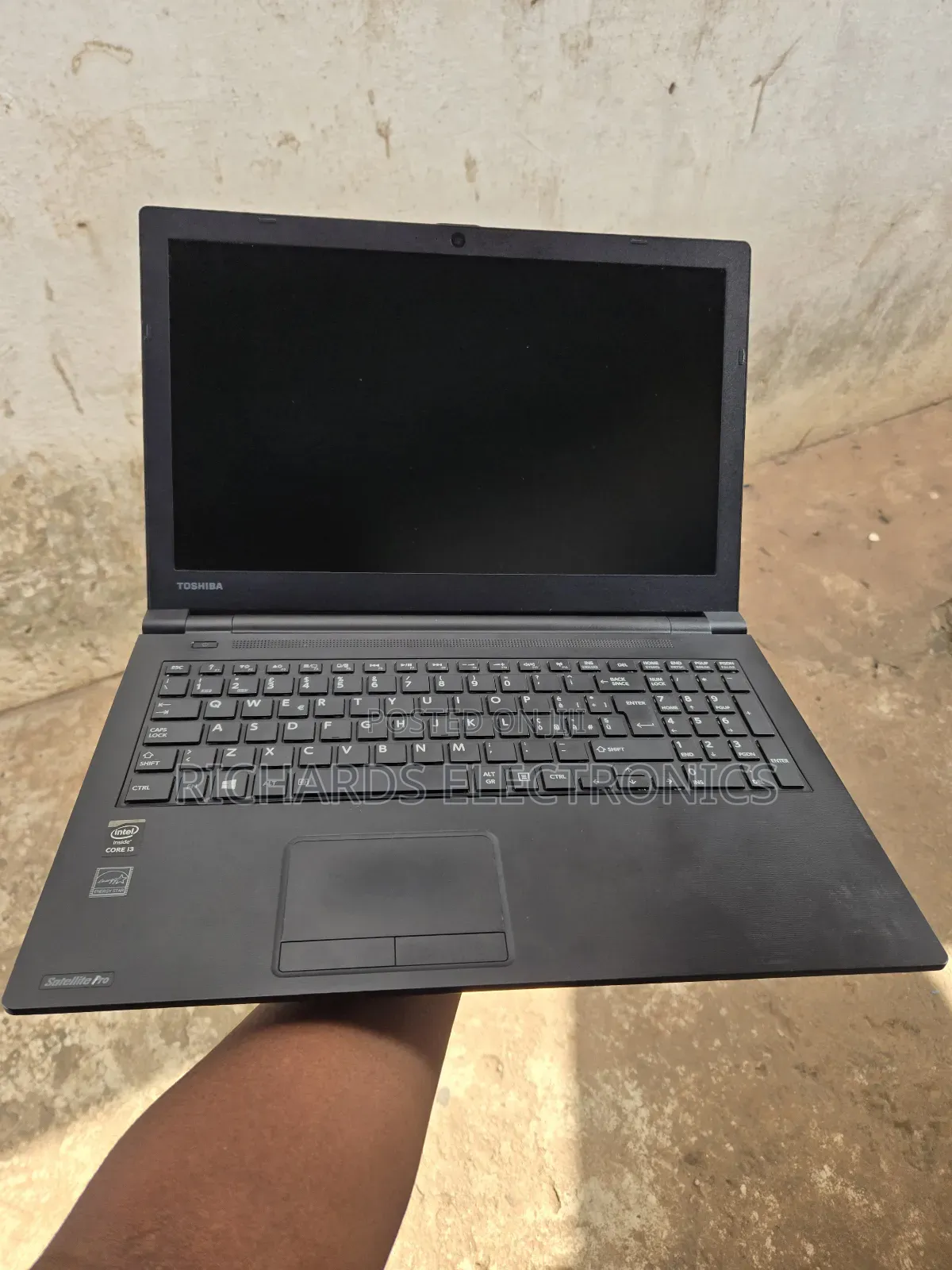 Laptop Toshiba A50 4GB Intel Core i3 HDD 500GB