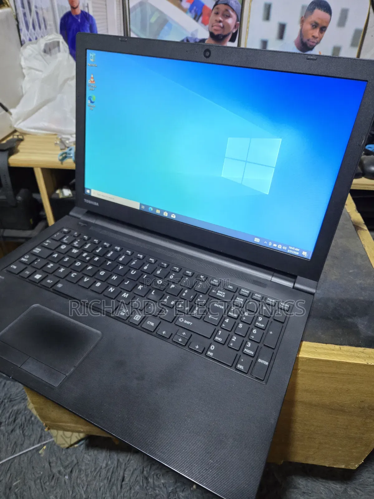Laptop Toshiba A50 4GB Intel Core i3 HDD 500GB