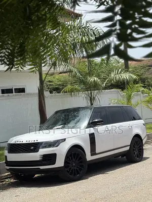 Land Rover Range Rover Vogue 2021 White