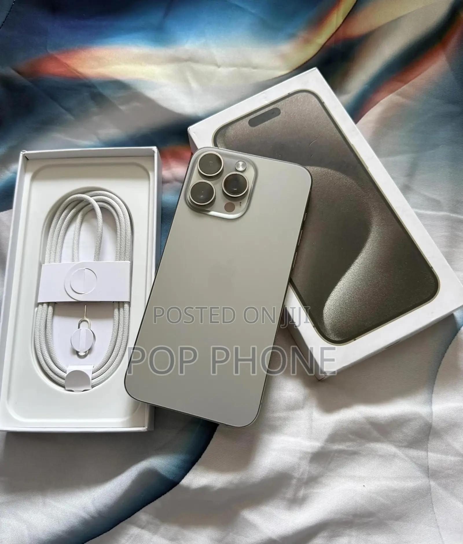 Apple iPhone 15 Pro Max 256 GB Silver