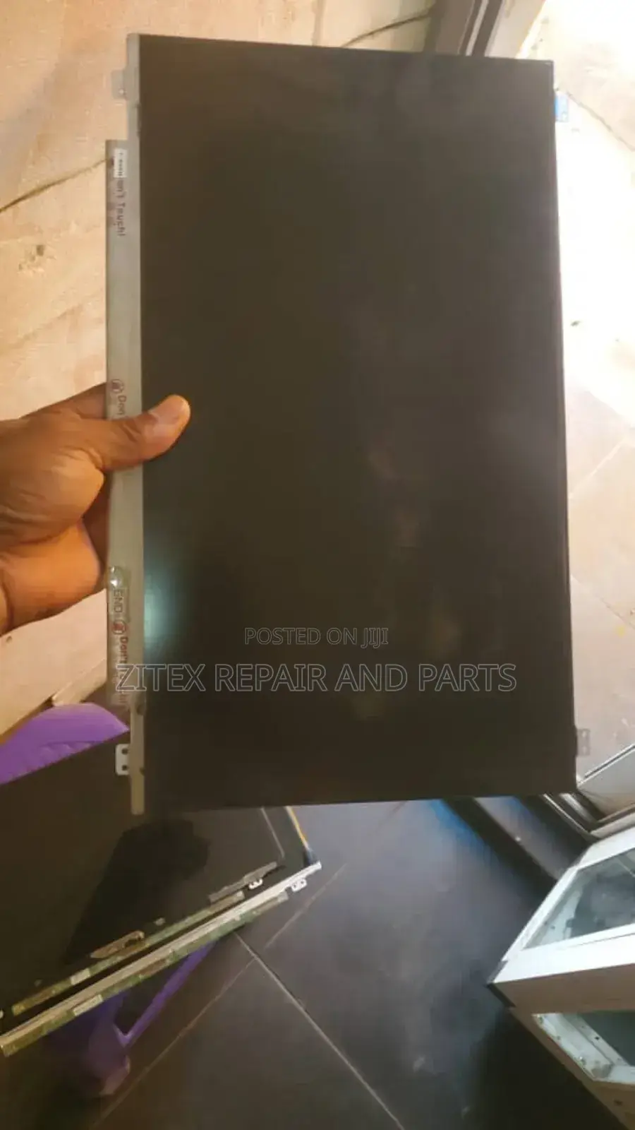 Laptop Screen Fixing
