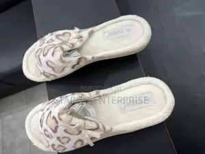 Ladies Slippers From Uk