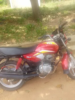 TVS HLX 125 2024 Red