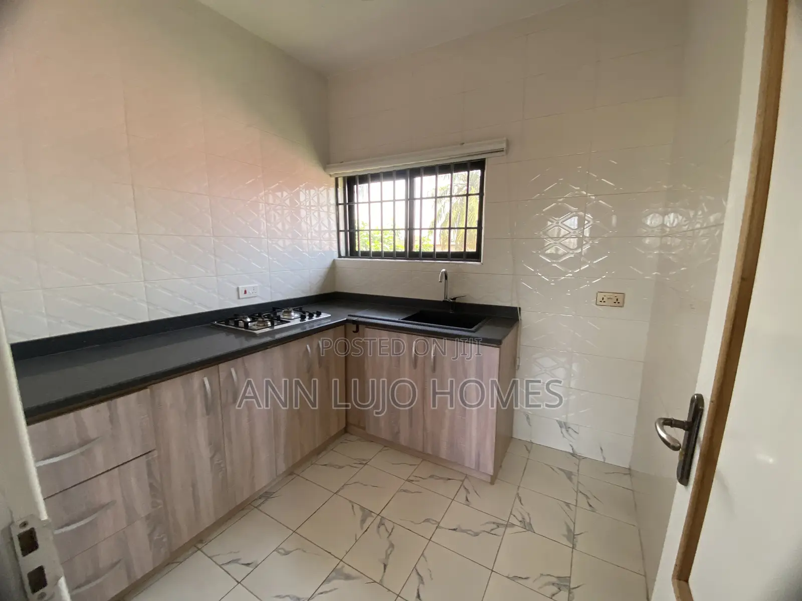 Furnished 1bdrm Apartment in East Airport, Papaye for rent