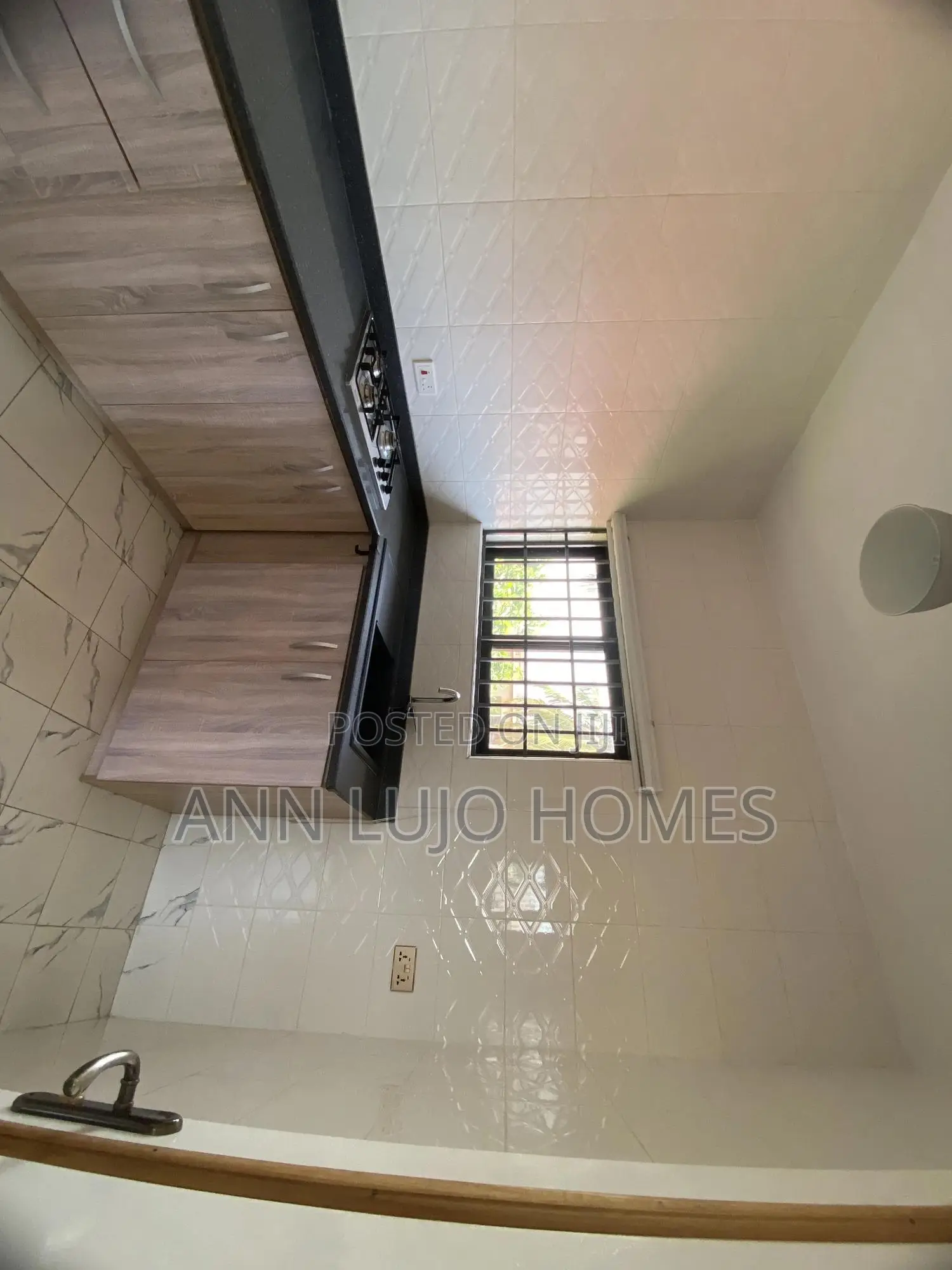 Furnished 1bdrm Apartment in East Airport, Papaye for rent