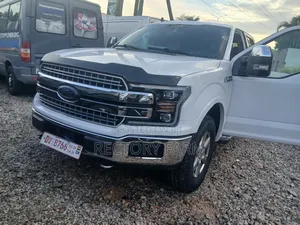 Ford F-150 Lariat 4x4 SuperCab Styleside 6.5 ft. box 145 in. WB 2019