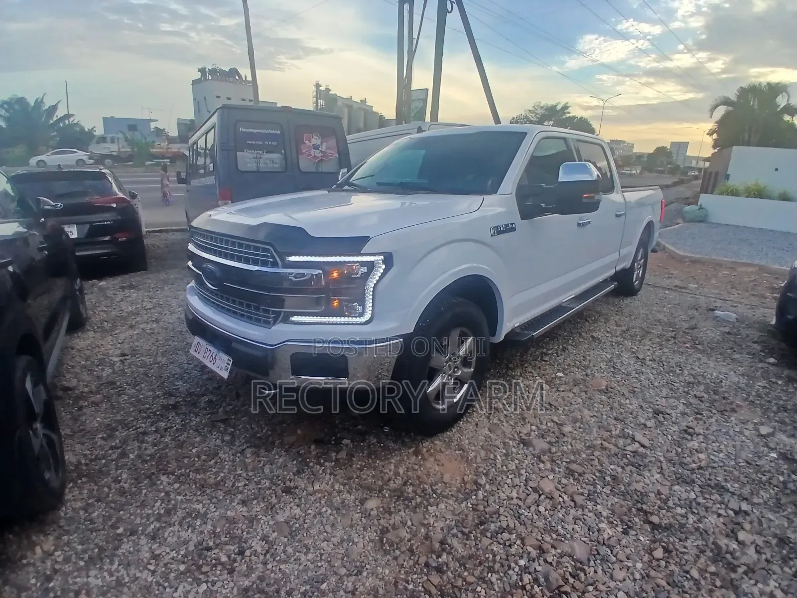 Ford F-150 Lariat 4x4 SuperCab Styleside 6.5 ft. box 145 in. WB 2019