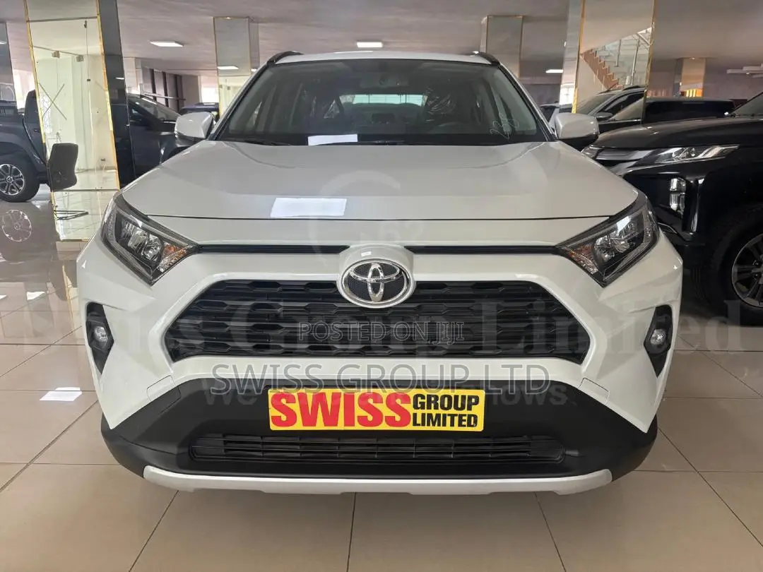 New Toyota RAV4 2025 White