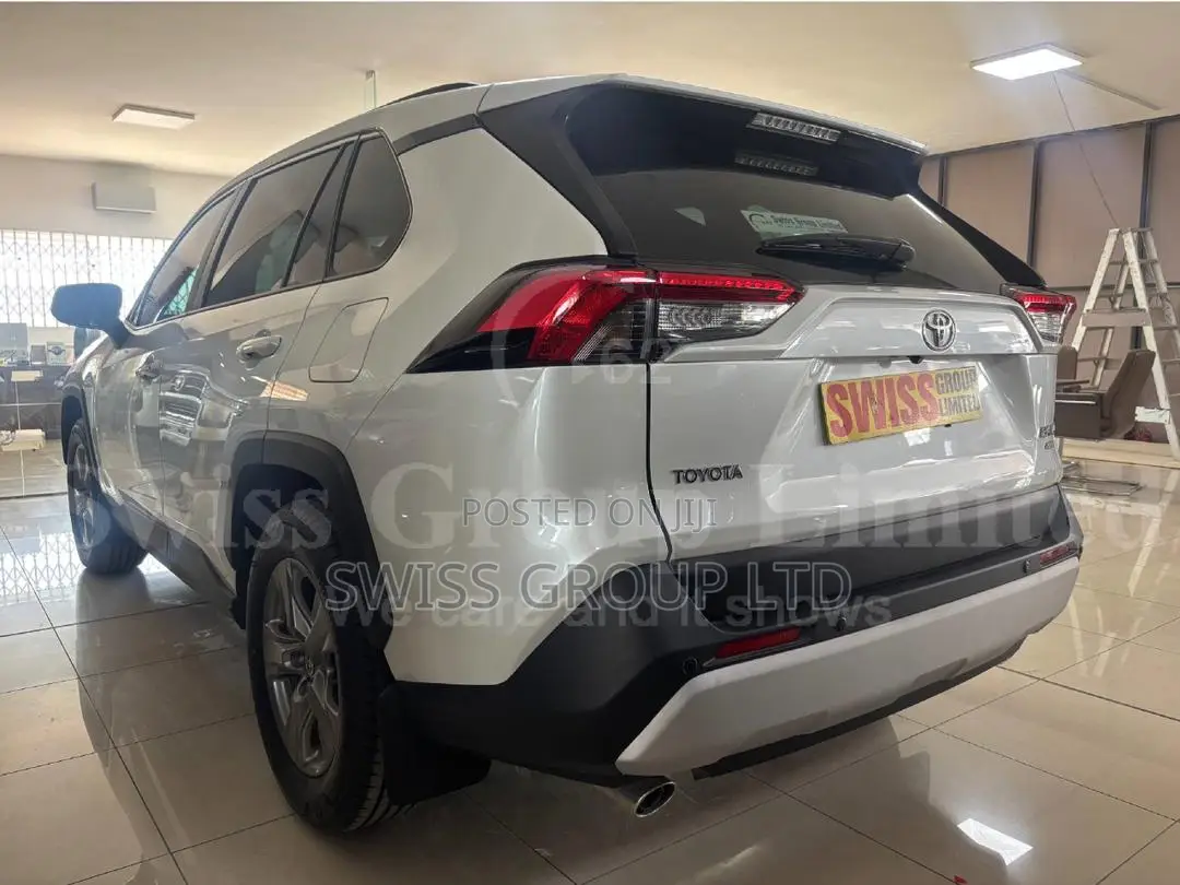 New Toyota RAV4 2025 White
