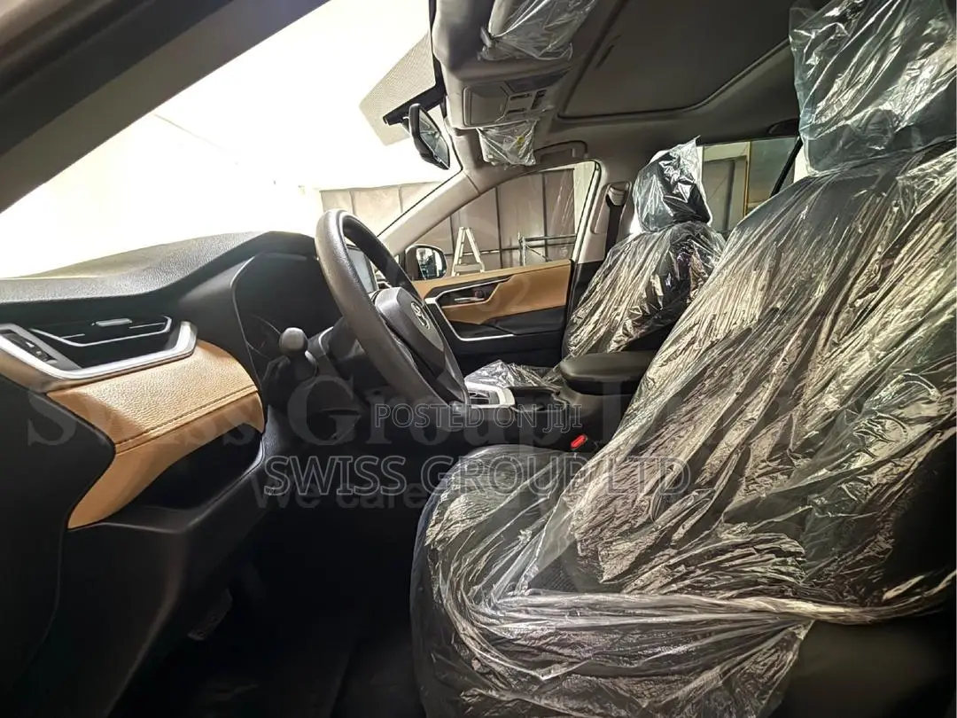New Toyota RAV4 2025 White