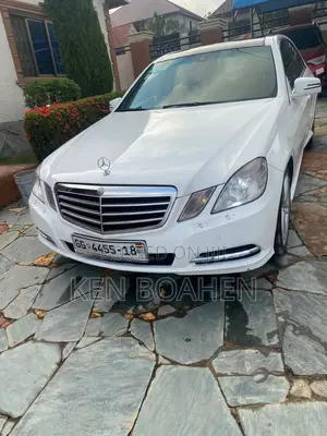 Mercedes-Benz E350 Base 4dr 4Matic Sedan AWD (3.5L 6cyl 7A) 2012 White