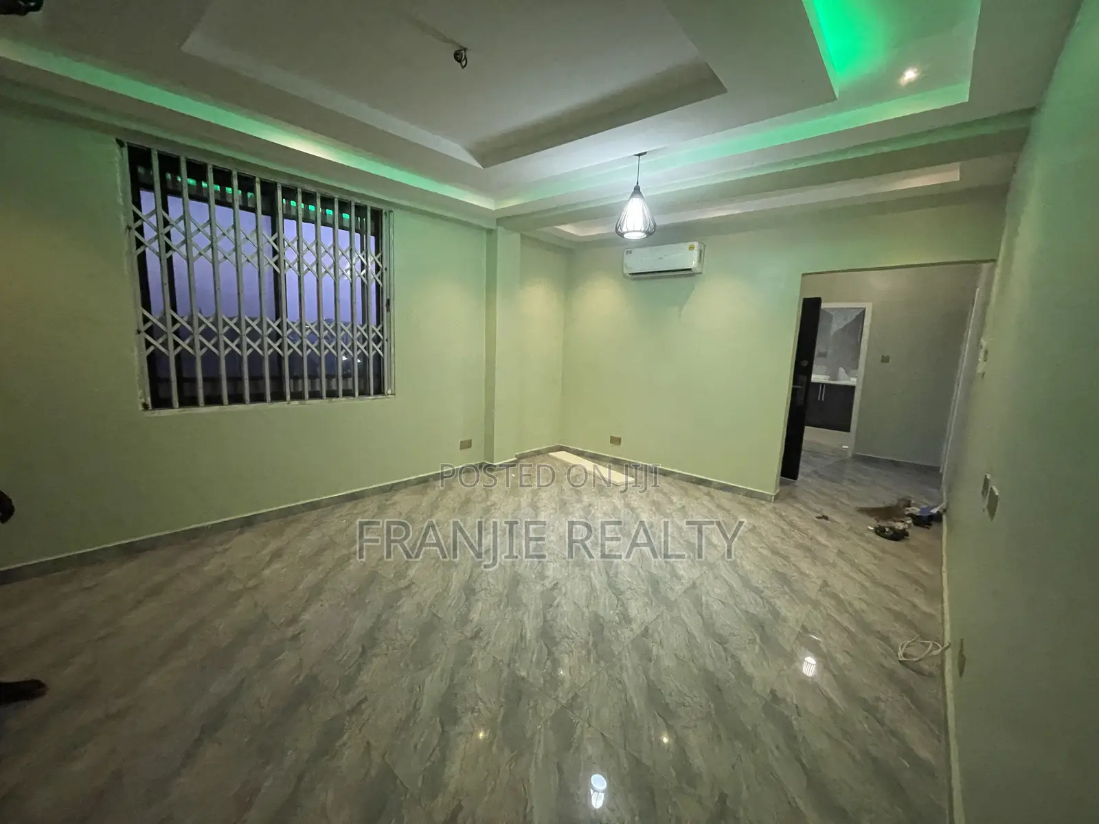 2bdrm Apartment in Franjie Realty, Lapaz for rent
