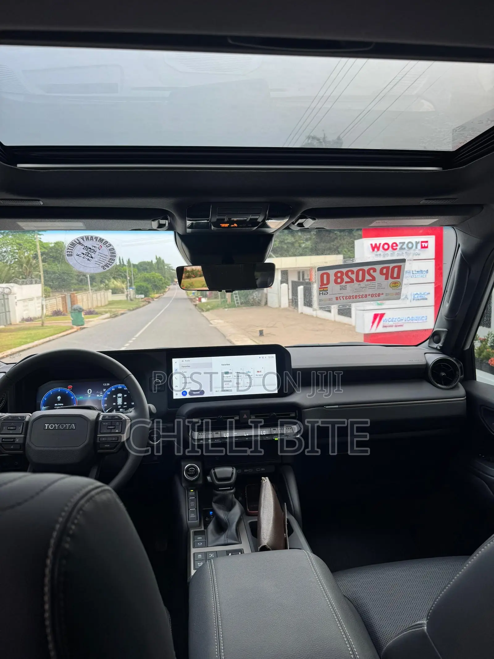 Toyota Land Cruiser Prado 2.7 2024 White