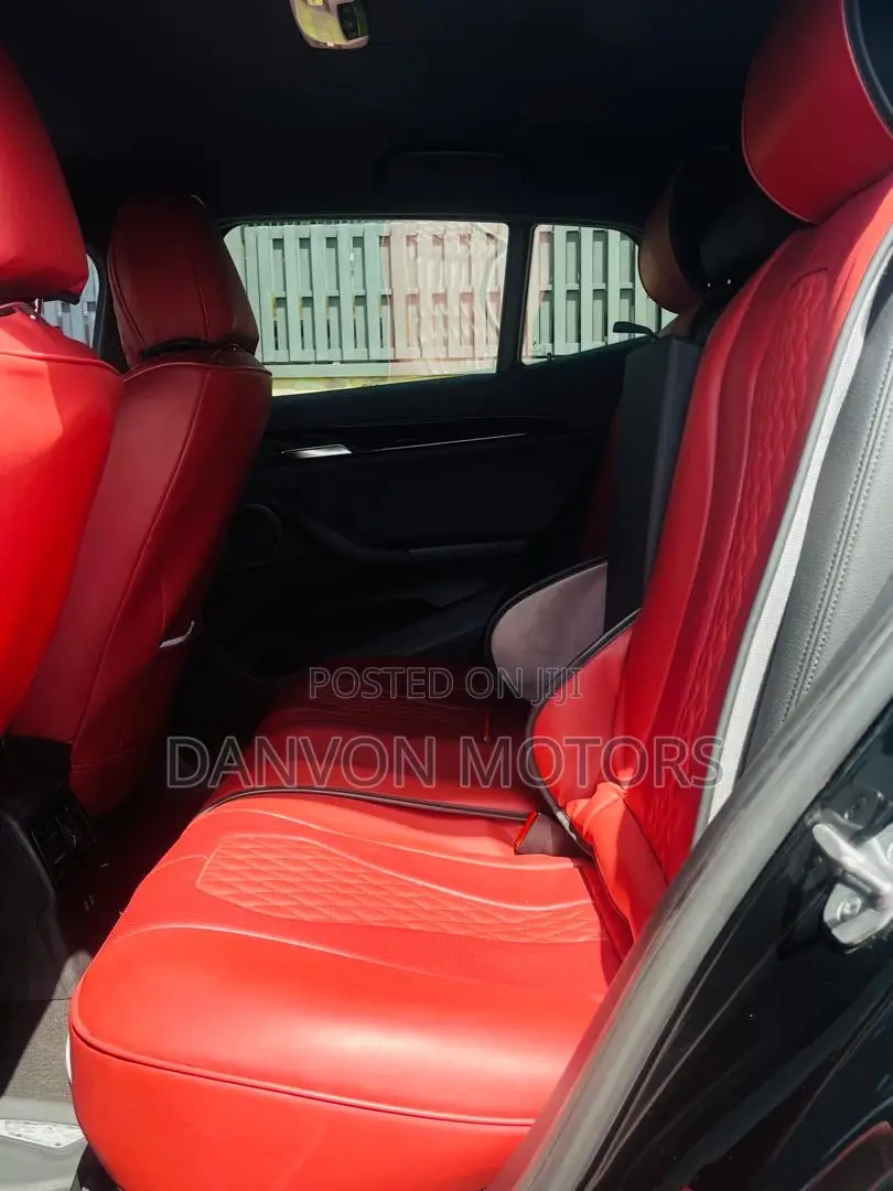 BMW X2 sDrive28i FWD 2020 Black