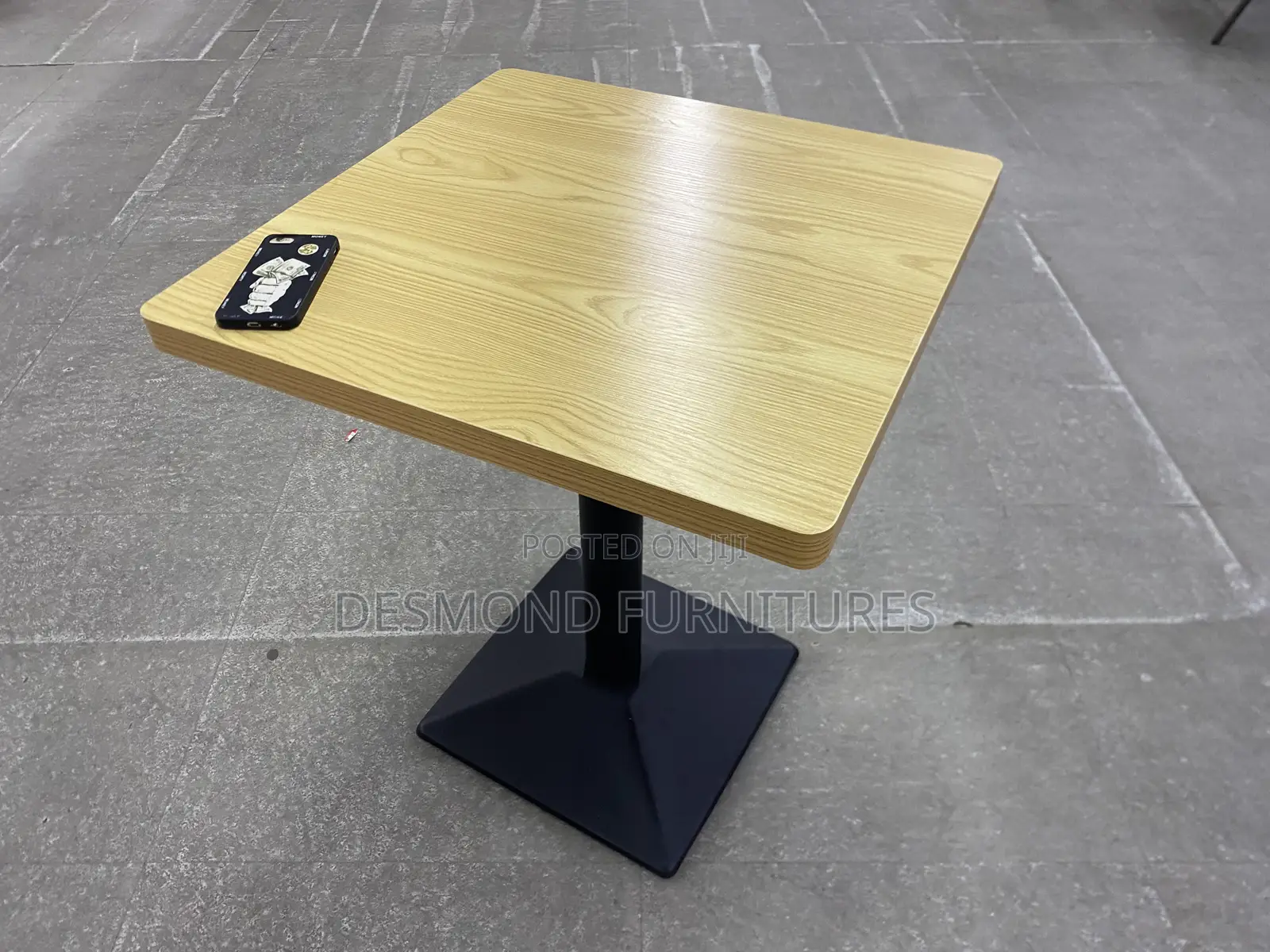Restaurant Table / Bar Table