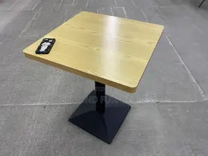 Restaurant Table / Bar Table