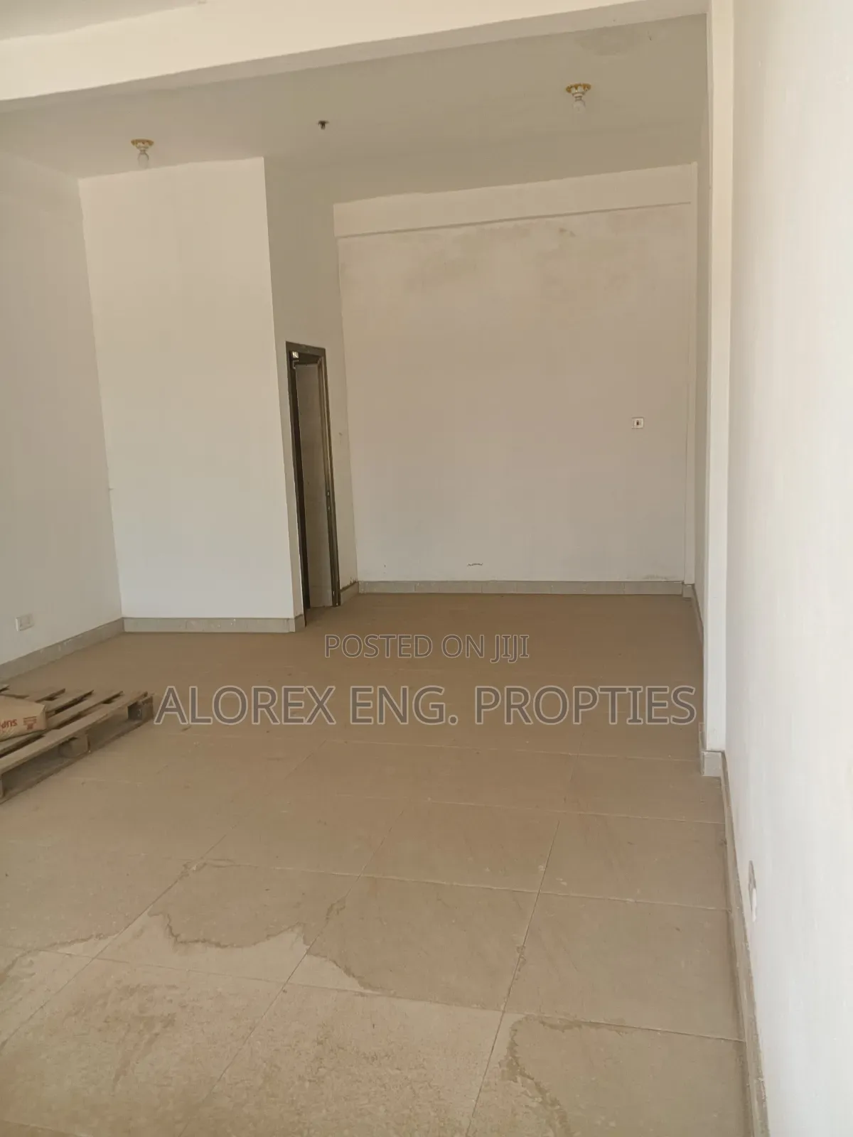 Shop for Rent at Oyarifa