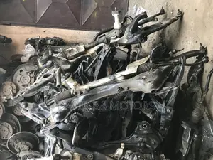 All Kinds of Complete Front Beams Corolla Elantra Nassan Juke Etc.